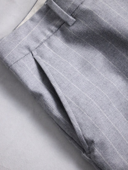 banana republic stripe notuck slacks lightgray-white