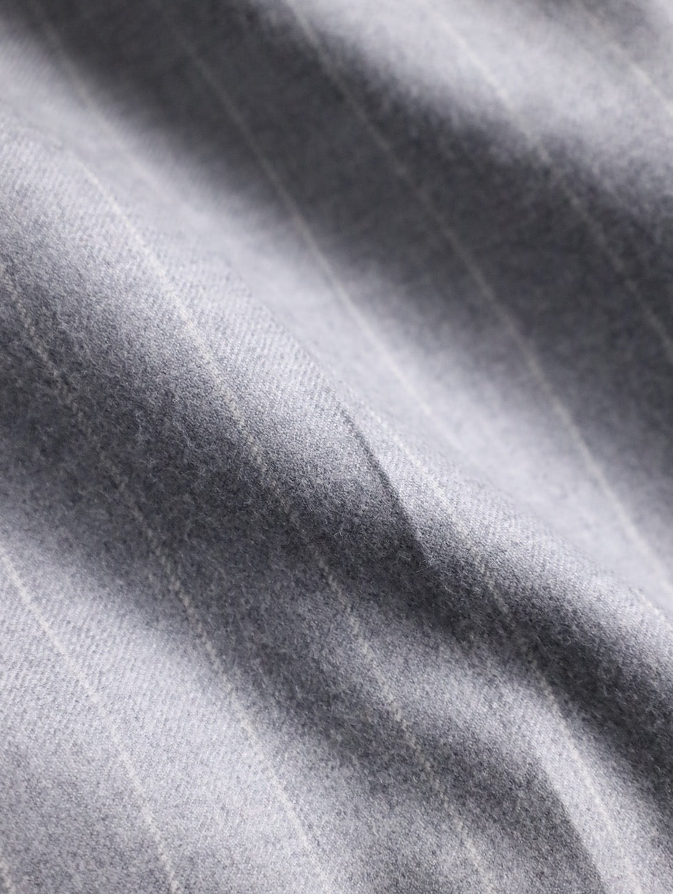 banana republic stripe notuck slacks lightgray-white