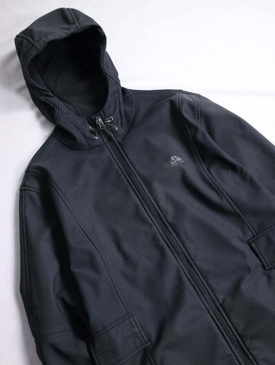 NIKE ACG hooded jacket black