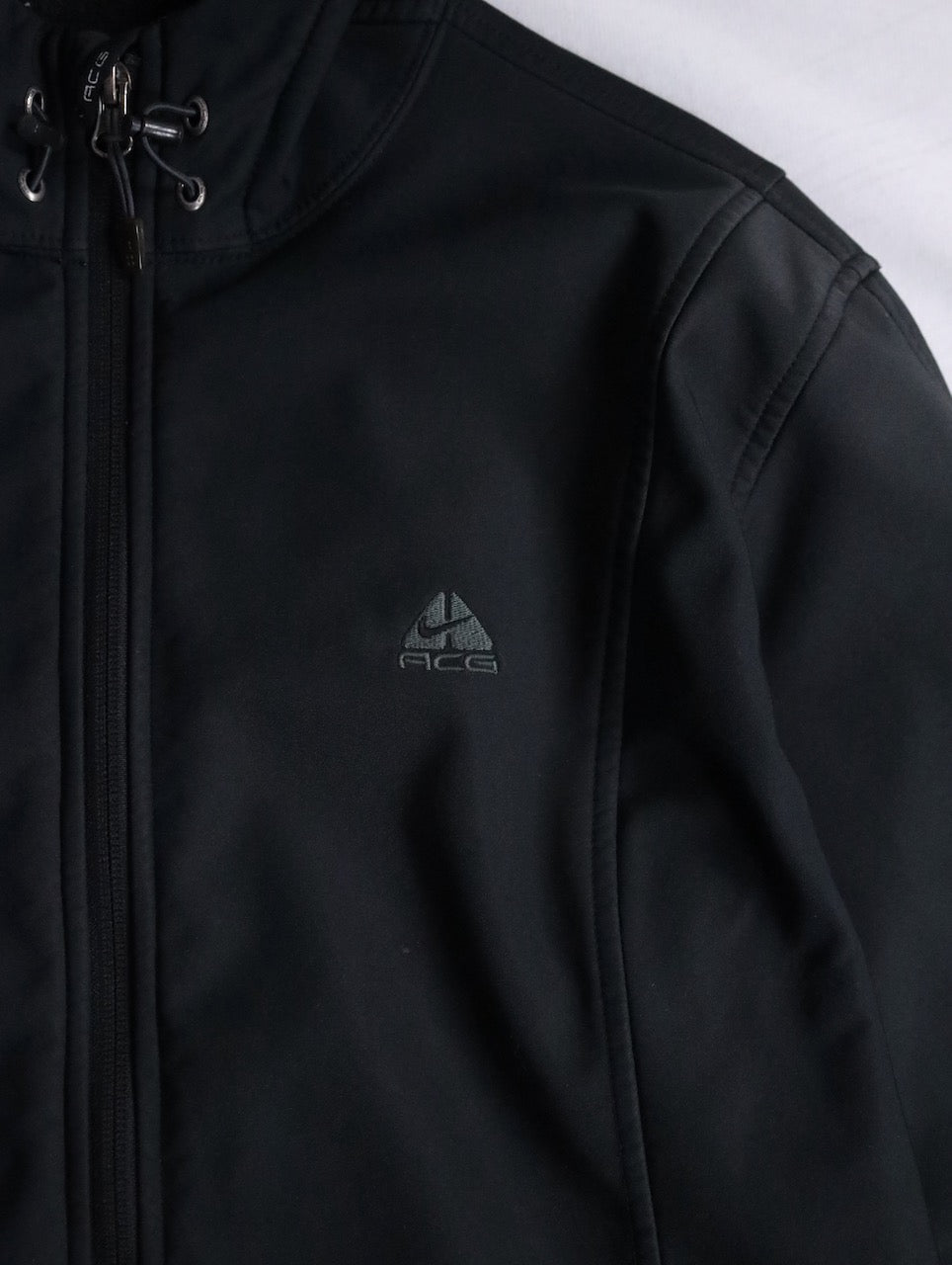 NIKE ACG hooded jacket black