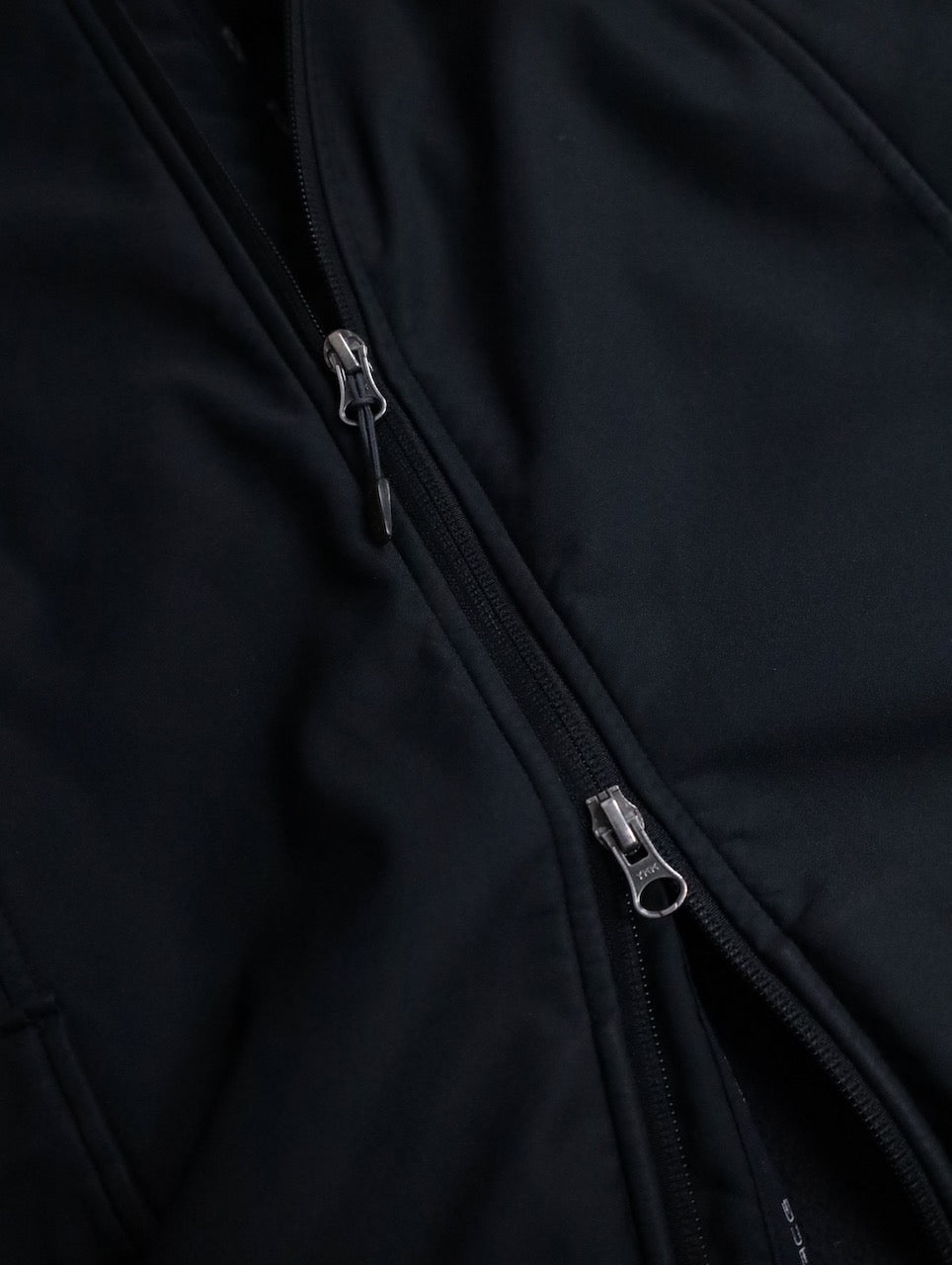 NIKE ACG hooded jacket black