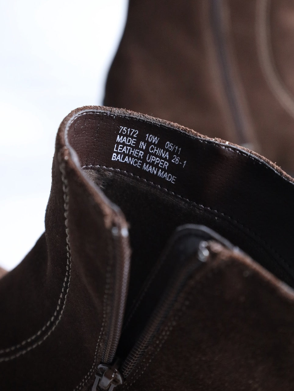Clarks suede boot brown