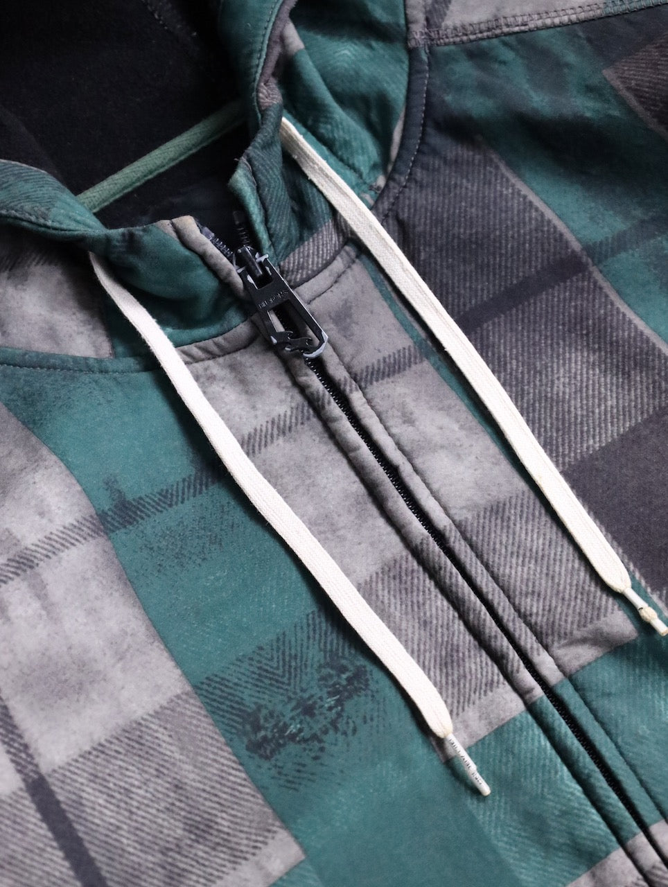 BILLA BONG check hooded jacket green-gray-black