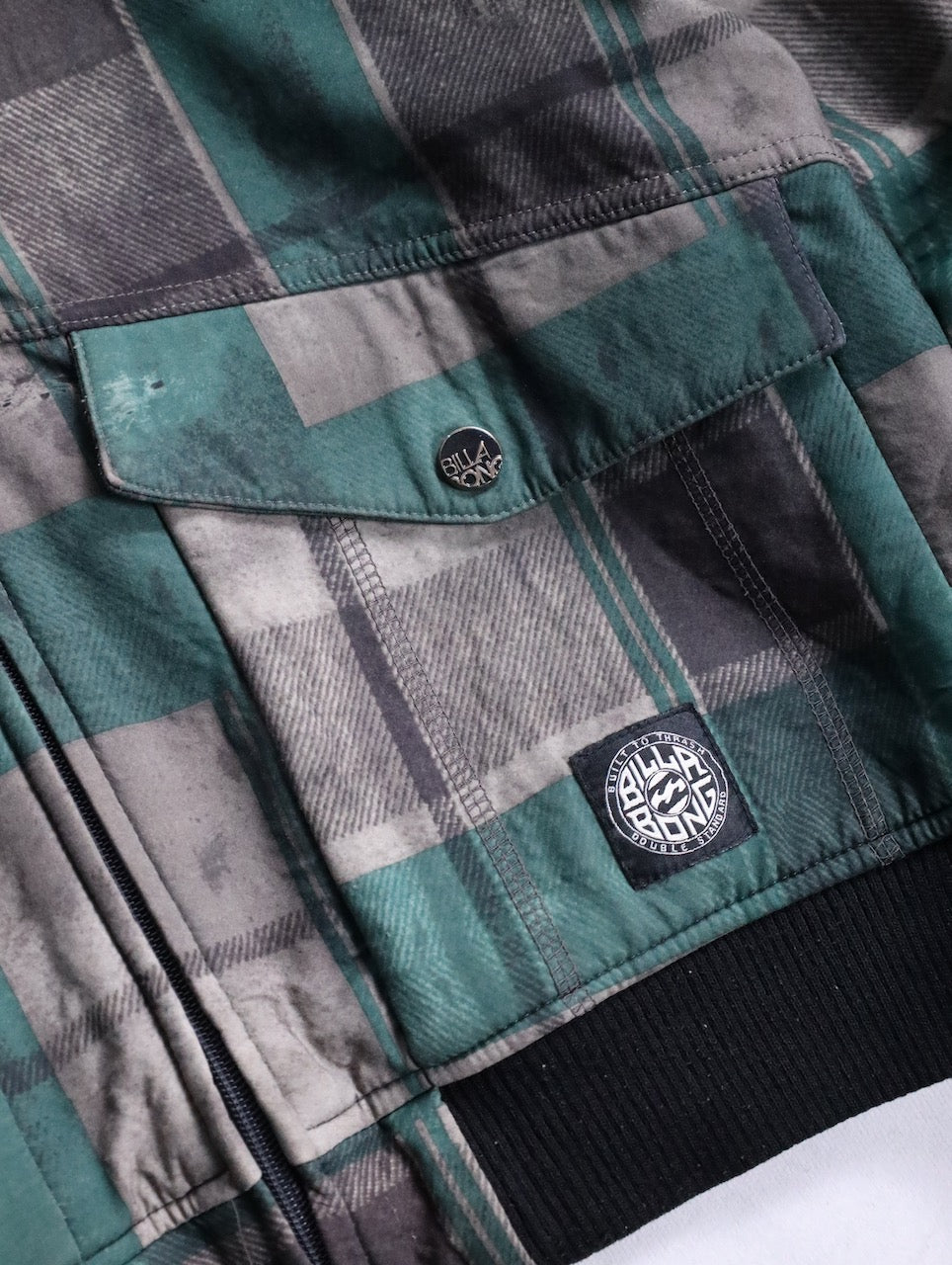 BILLA BONG check hooded jacket green-gray-black