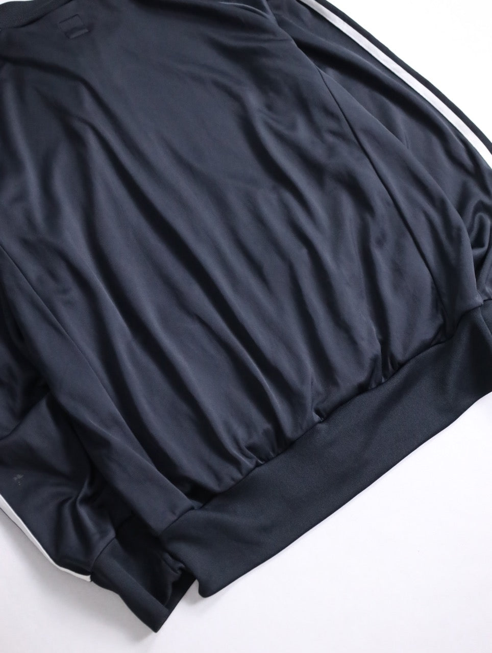 00s ADIDAS jog top black-white