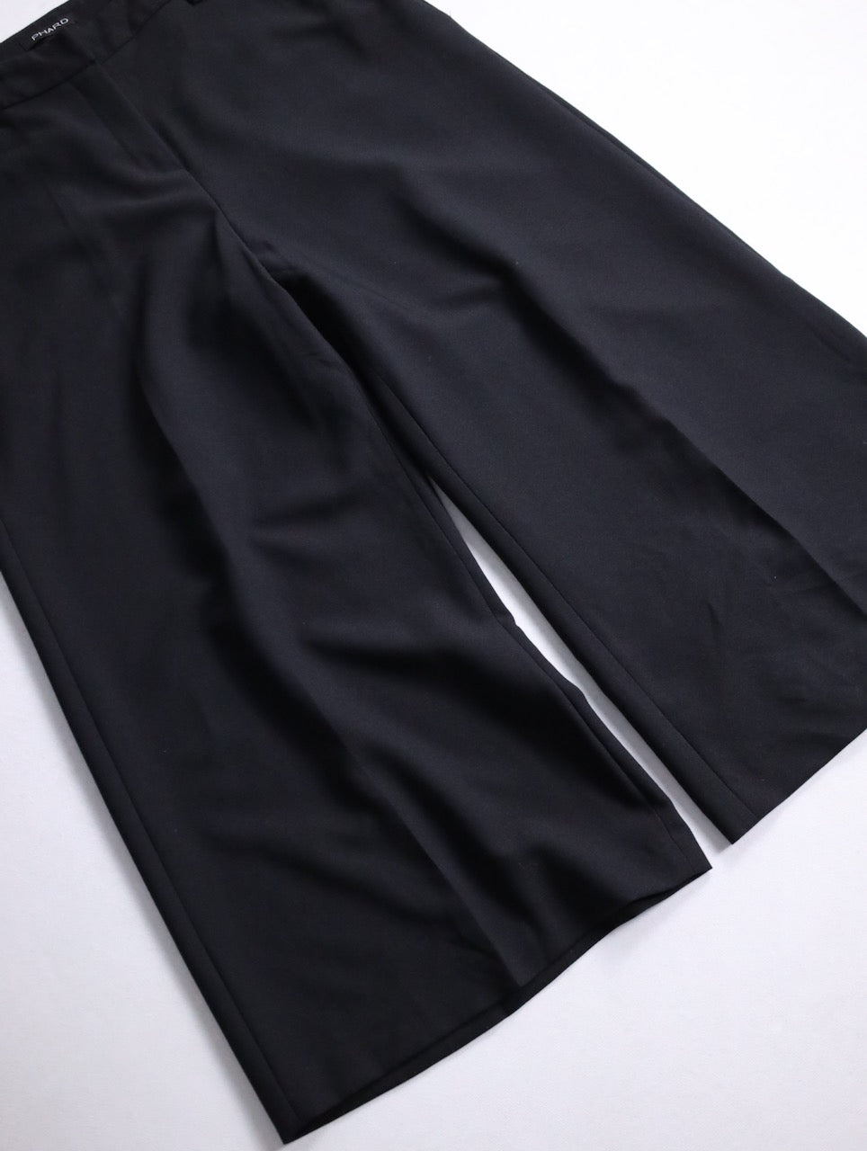 three quarter length notuck slacks black