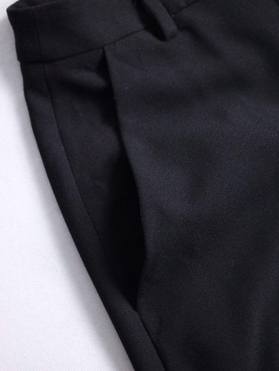 three quarter length notuck slacks black