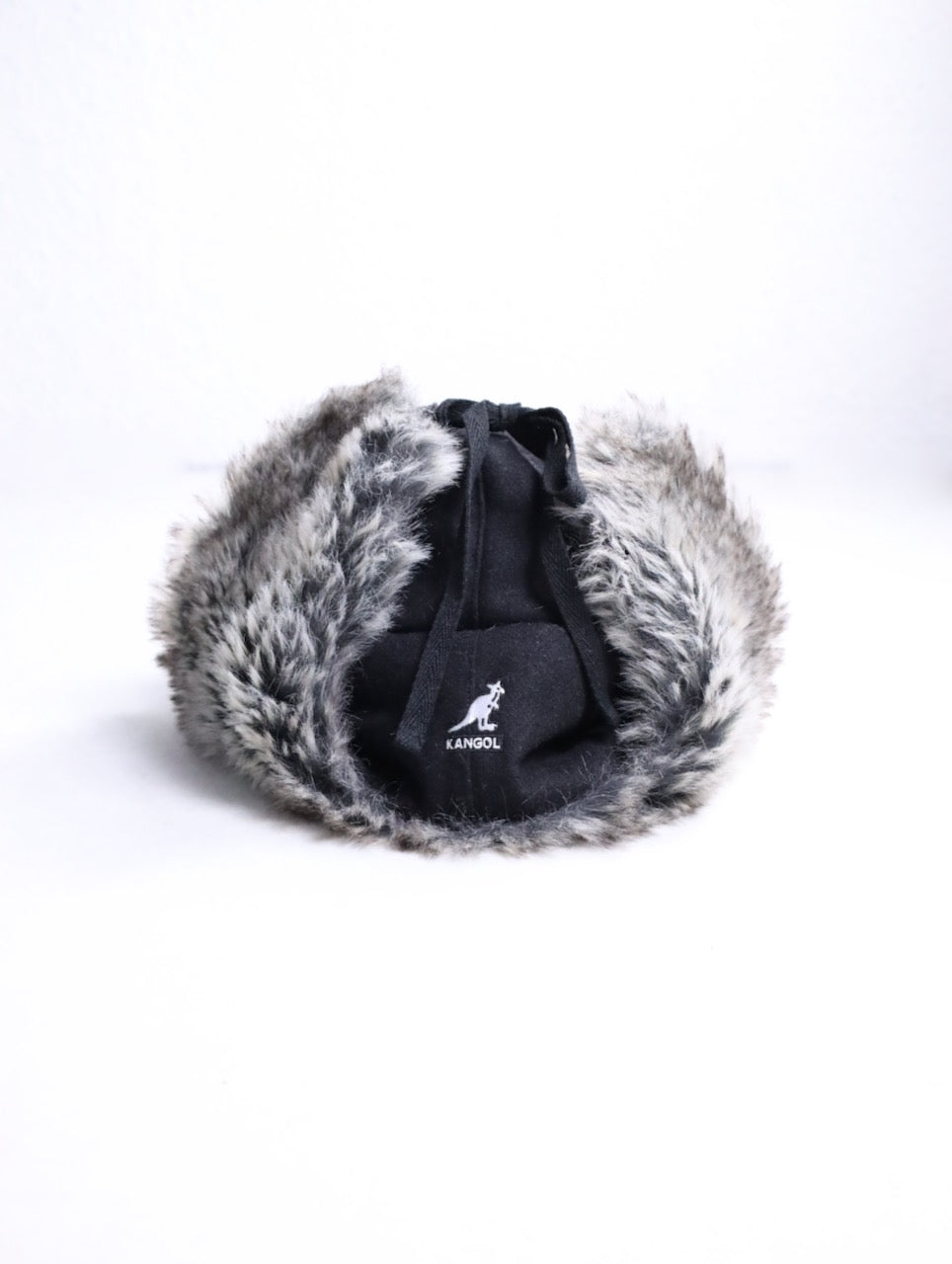 KANGOL flight cap black-white