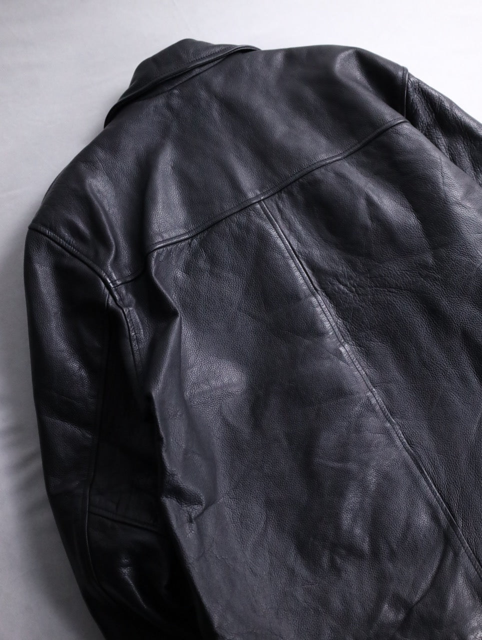 80-90's leather bomber jacket black