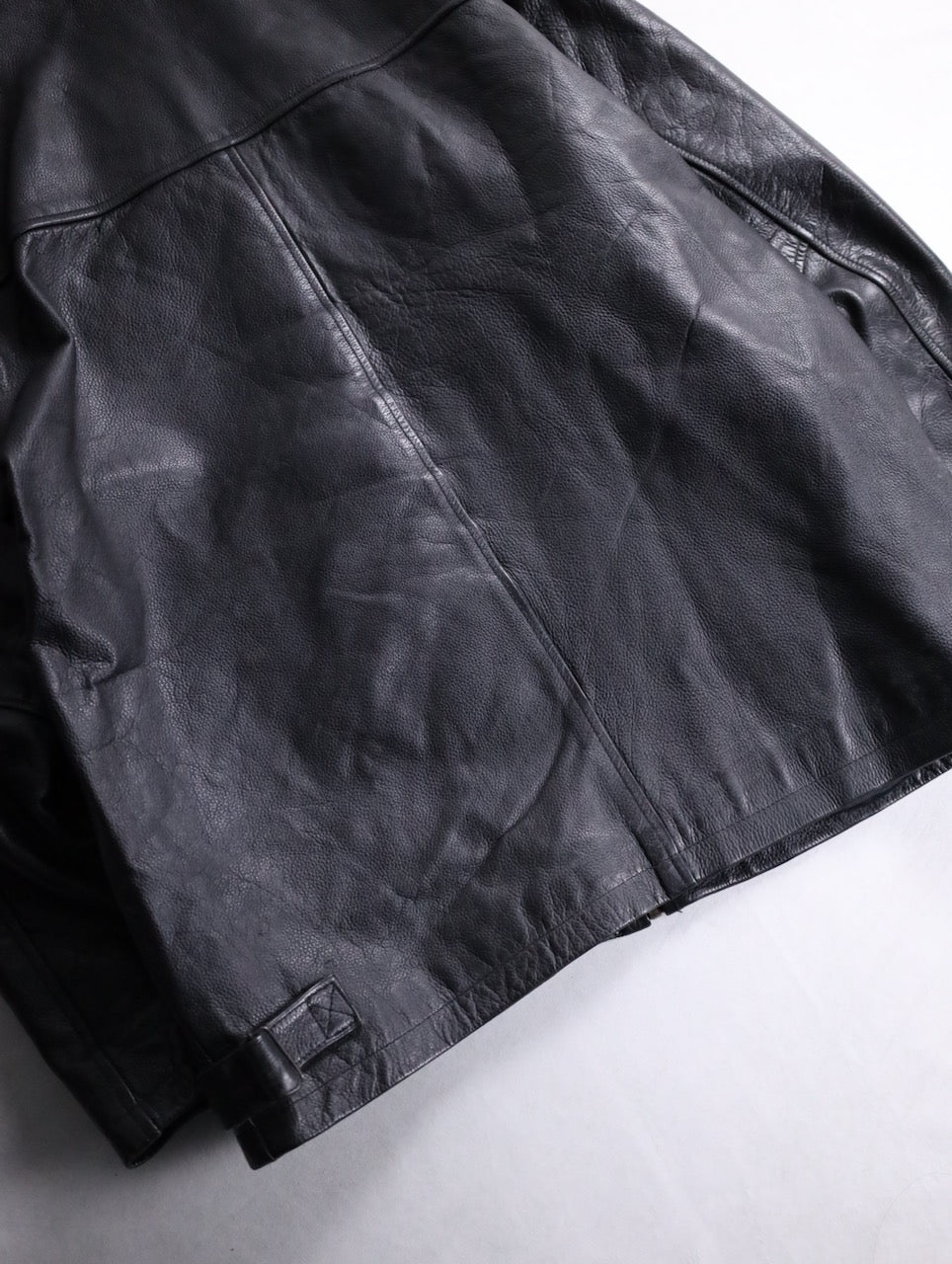 80-90's leather bomber jacket black