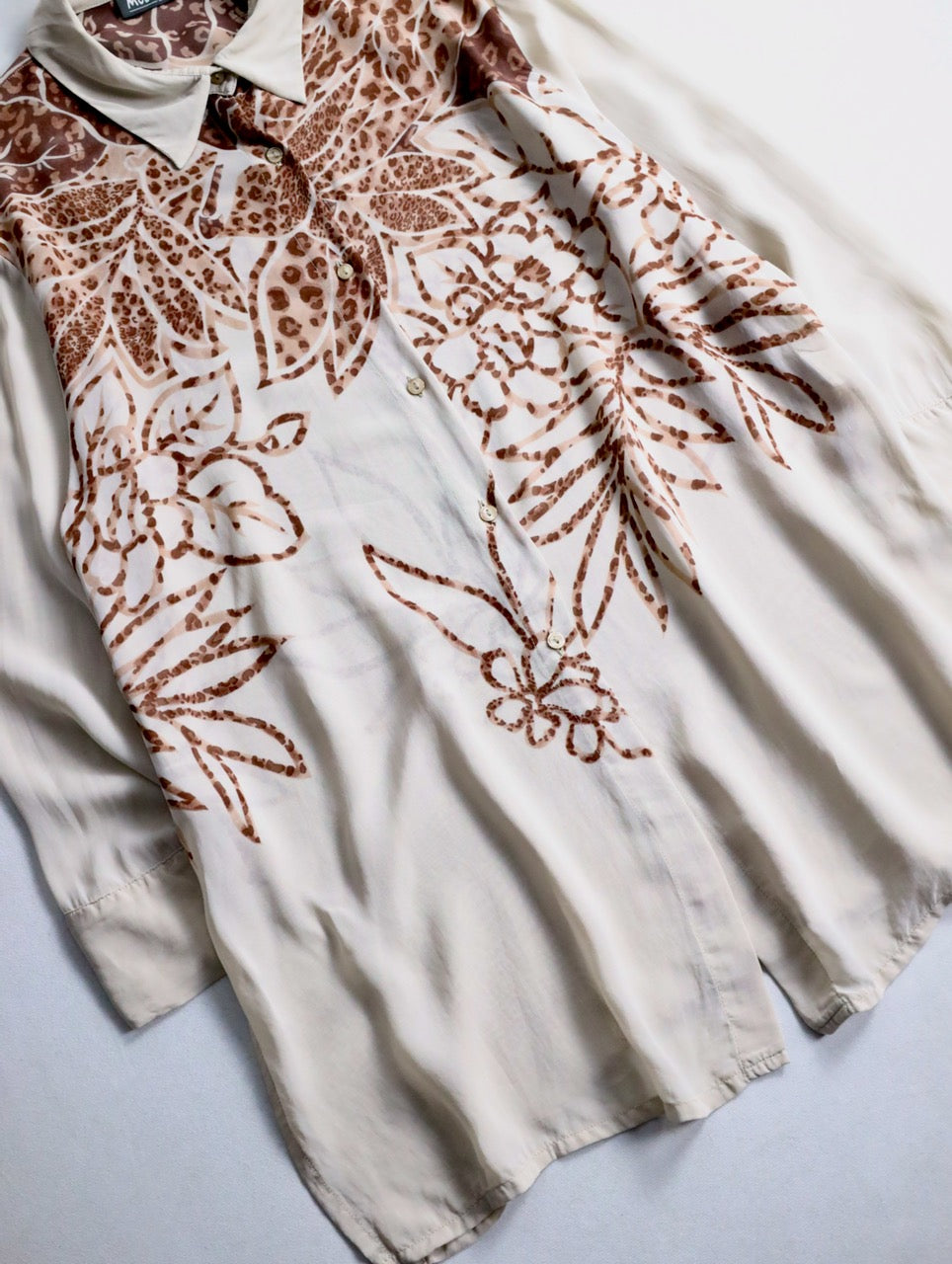 90-00s viscose botanical pattern shirt beige-brown