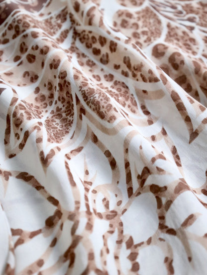 90-00s viscose botanical pattern shirt beige-brown