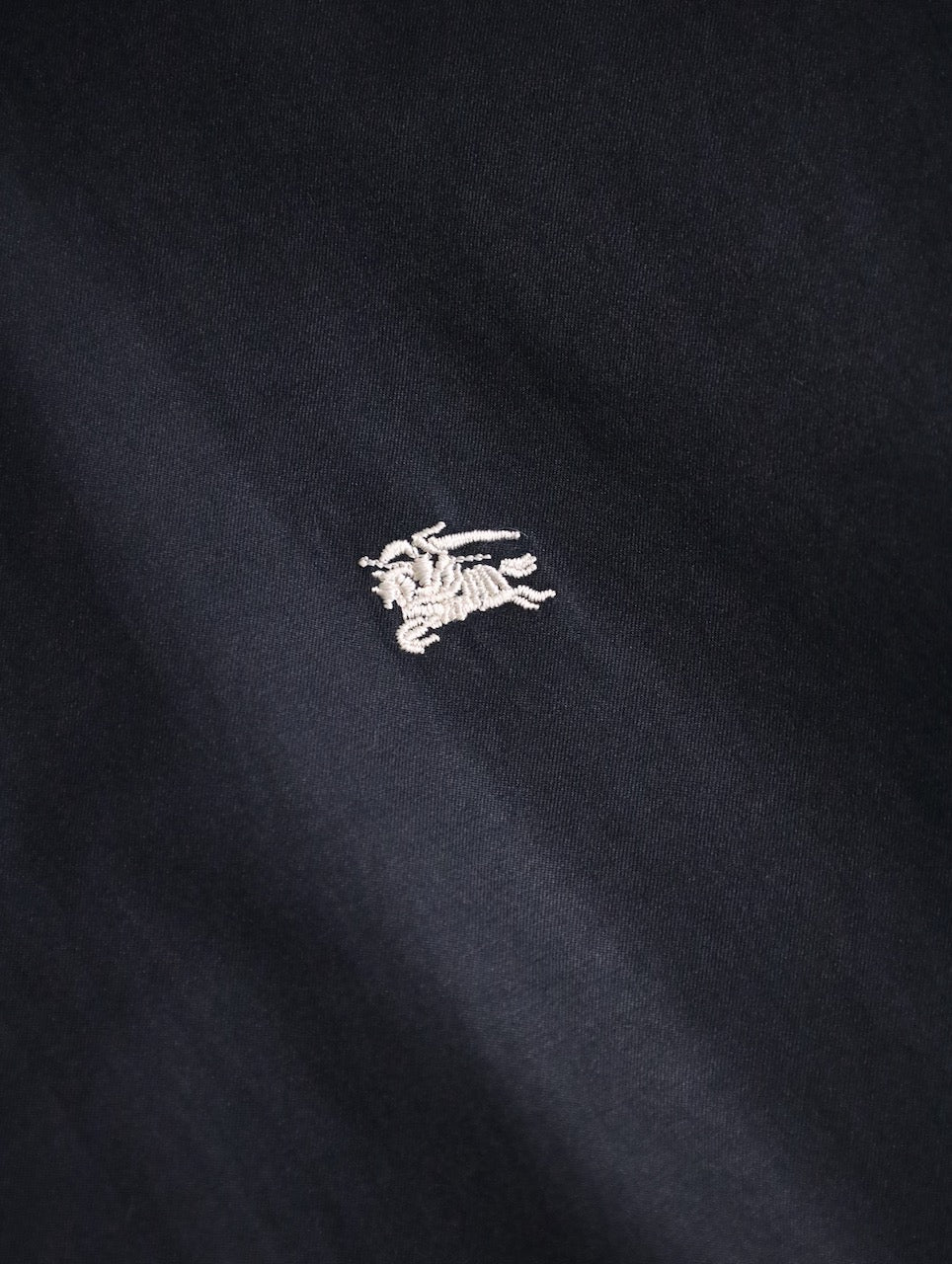 Burberry design shirt black
