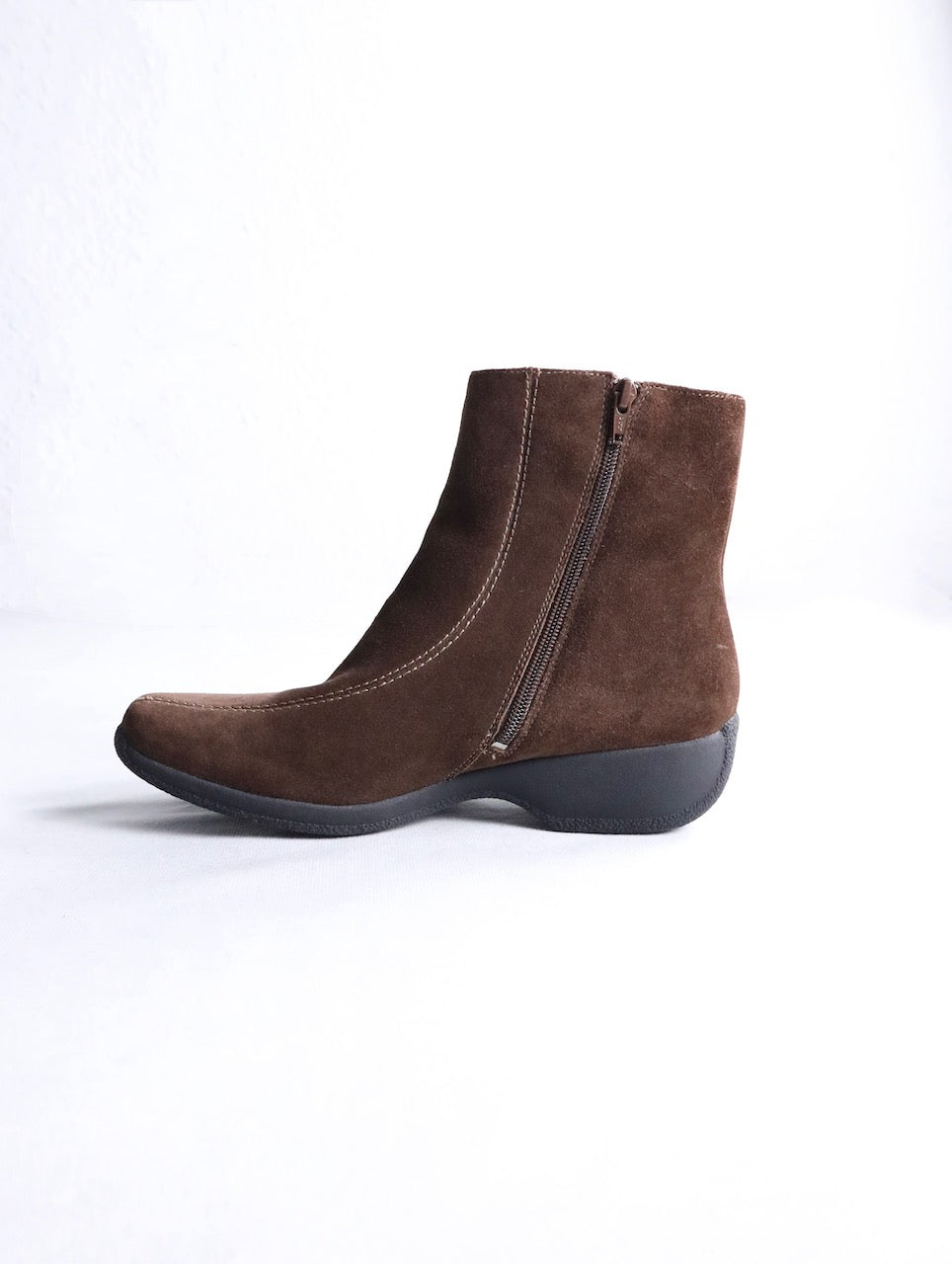 Clarks suede boot brown